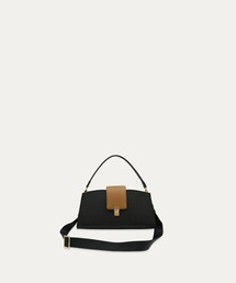 CULLNI（クルニ）の「Flap Trapezoid Leather Bag（ショルダーバッグ）」