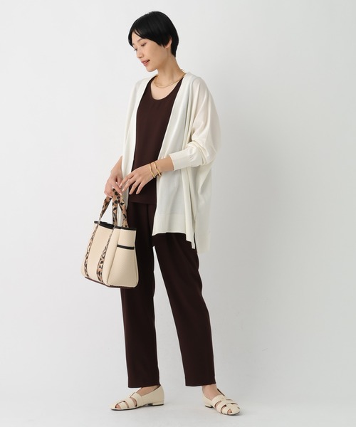 Elura（エルーラ）の「サマープロテクトガウンカーディガン/659657（カーディガン/ボレロ・レディース・ブラック/グレイッシュベージュ/ダークブラウン/ホワイト・MEDIUM/SMALL）」の11枚目の写真