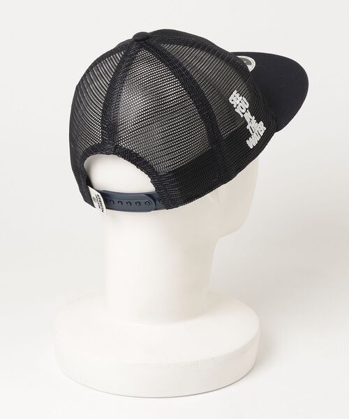 MAGIC NUMBER(マジック ナンバー)の「【MAGIC NUMBER】EMBLEM NEWERA MESH CAP RC59FIFTY NAVY(キャップ・メンズ・ネイビー・FREE)」の4枚目の写真