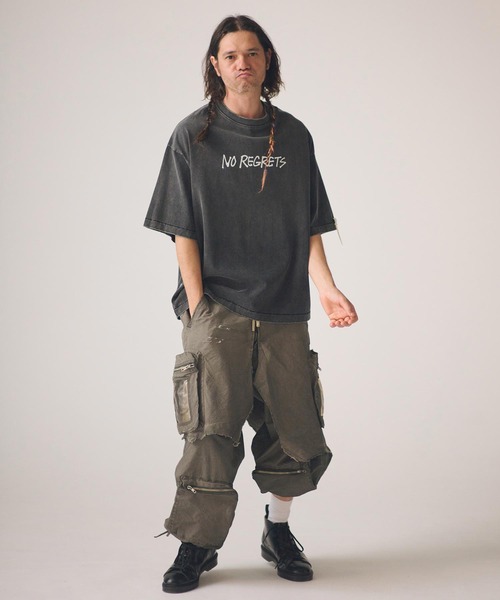 ADAM PATEK(アダムパテック)の「ADAMPATEK/gallagher agingT/プリント、刺繍入りエイジング加工Tシャツ(Tシャツ/カットソー・メンズ・グリーン/ブラック/ホワイト/ピンク・1/2)」の17枚目の写真