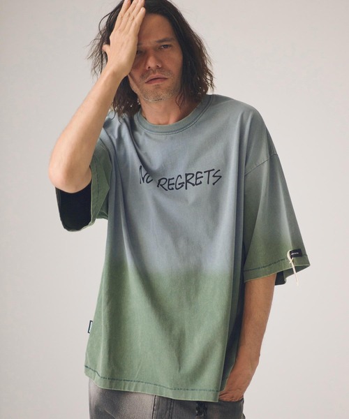 ADAM PATEK(アダムパテック)の「ADAMPATEK/gallagher agingT/プリント、刺繍入りエイジング加工Tシャツ(Tシャツ/カットソー・メンズ・グリーン/ブラック/ホワイト/ピンク・1/2)」の18枚目の写真