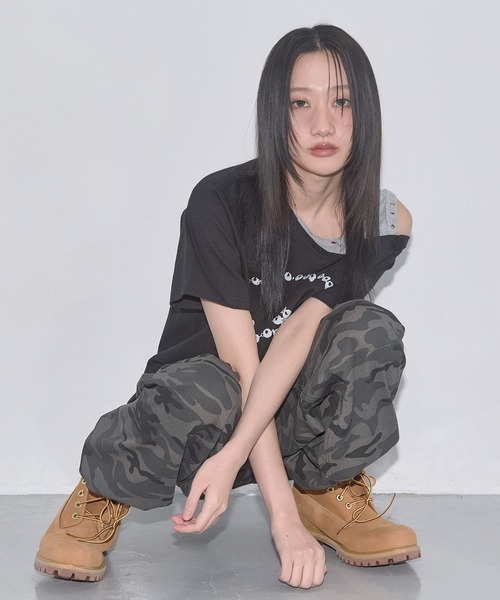 FANCY CLUB(ファンシークラブ)の「FANCY CLUB/ROSARYレイヤードT(Tシャツ/カットソー・レディース・ブラック・FREE)」の2枚目の写真