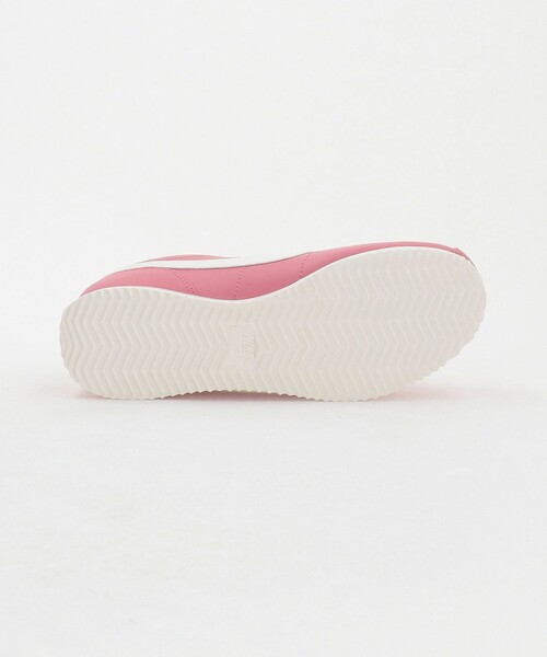 NIKE(ナイキ)の「<NIKE>W CORTEZ LEATHER PK スニーカー(スニーカー・レディース・ピンク・23cm/22.5cm/25cm/25.5cm/23.5cm/24cm/24.5cm)」の6枚目の写真