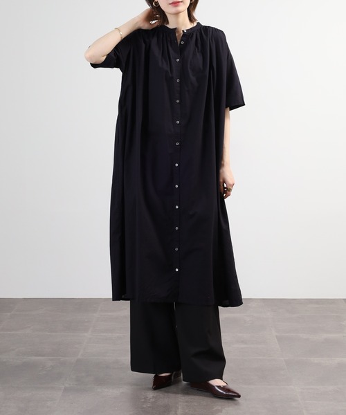 nachukara(ナチュカラ)の「nachukara 日本製 綿麻混 ワッシャーギャザーワンピース 綿麻ボイル使用 5分袖(ワンピース・レディース・ブラック/ブルーグレー・FREE)」の1枚目の写真