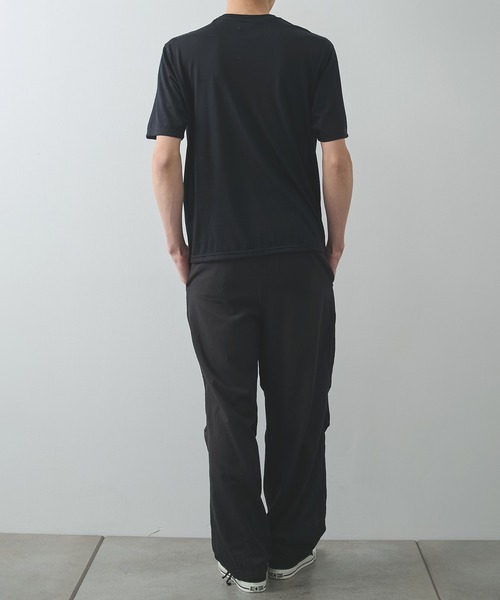 markaware（マーカウェア）の「【marka/マーカ】Super120sウォッシャブルウール天竺 / クルーネックTee / CREW NECK TEE（Tシャツ/カットソー・メンズ・グレー/ブラック/ベージュ・2/1）」の7枚目の写真