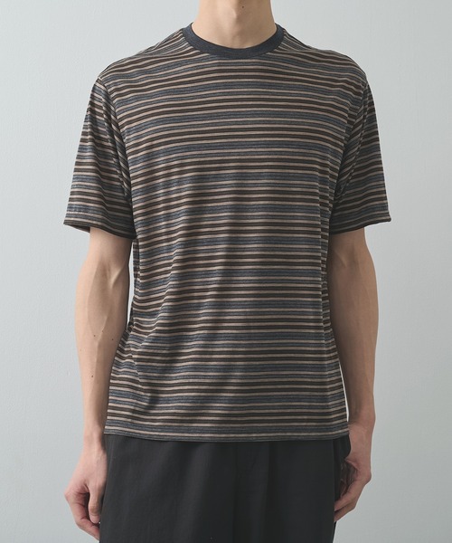 markaware（マーカウェア）の「【marka/マーカ】Super120sウォッシャブルウール天竺 / クルーネックTee / CREW NECK TEE（Tシャツ/カットソー・メンズ・グレー/ブラック/ベージュ・2/1）」の14枚目の写真