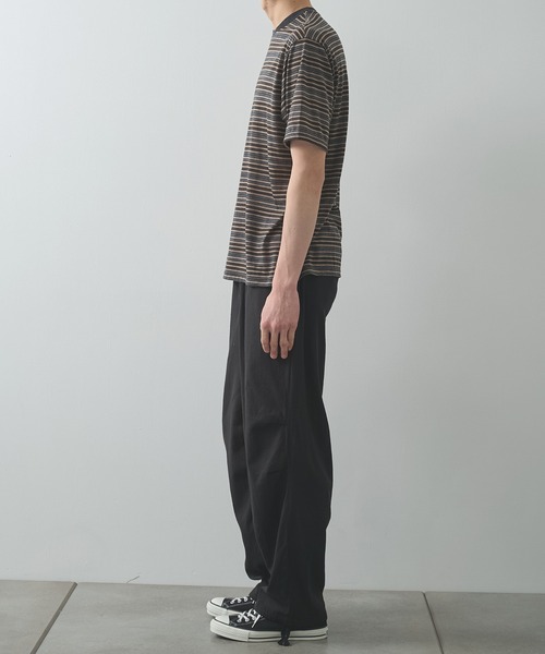 markaware（マーカウェア）の「【marka/マーカ】Super120sウォッシャブルウール天竺 / クルーネックTee / CREW NECK TEE（Tシャツ/カットソー・メンズ・グレー/ブラック/ベージュ・2/1）」の16枚目の写真