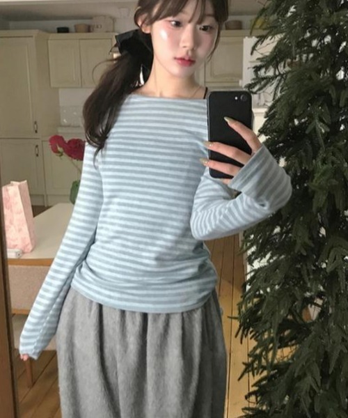 semplice(センプリチェ)の「カットソー【韓国ファッション】(Tシャツ/カットソー・レディース・ブルー・F)」の1枚目の写真