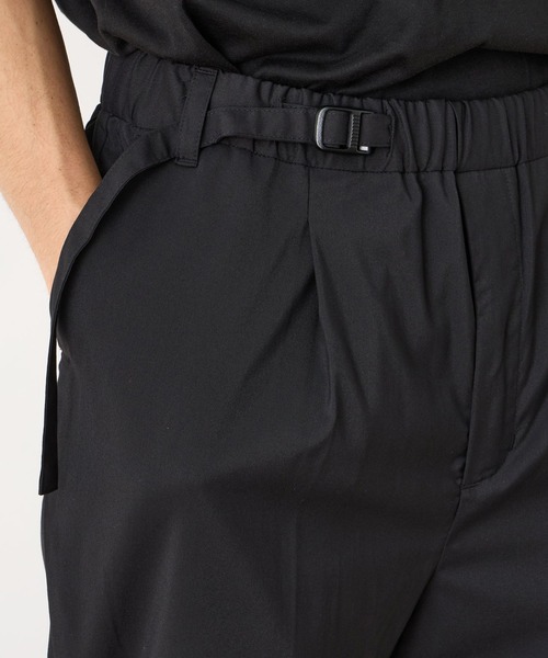 WHITE MOUNTAINEERING(ホワイトマウンテニアリング)の「【White Mountaineering / ホワイトマウンテニアリング】1TUCK BELTED PANTS(スラックス・メンズ・ブラック・1/2/3)」の5枚目の写真