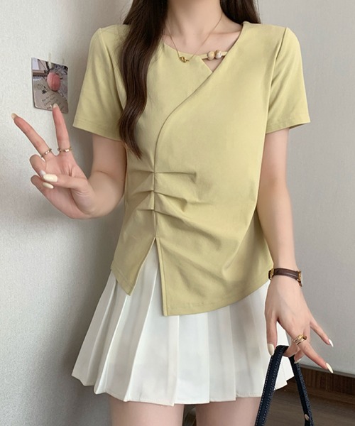 2ly2(トゥーリートゥー)の「パール風デザイン アシンメトリートップス(Tシャツ/カットソー・レディース・ブルー/ブラック/ホワイト/イエロー・FREE)」の10枚目の写真