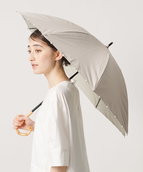 UNITED ARROWS（ユナイテッドアローズ）の「無地×淡水パール 晴雨兼用 長傘（長傘・レディース・ブラック/ベージュ・FREE）」の6枚目の写真