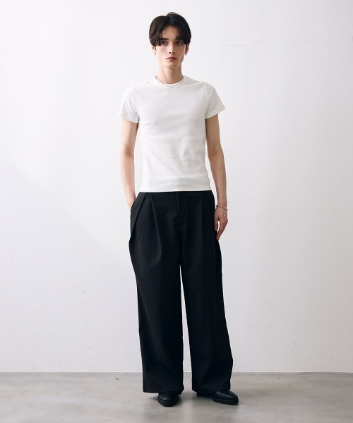 Shoowtime(ショウタイム)の「Cropped tight T-shirt / クロップドタイトTシャツ(Tシャツ/カットソー・メンズ・ホワイト/ブラック・MEDIUM/LARGE/X-LARGE)」の5枚目の写真