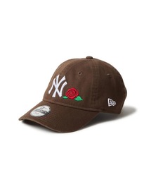 MLB（メジャーリーグベースボール）の「ニューエラ【NEW ERA】- ニューヨーク・ヤンキース キッズ キャップ【YOUTH New York Yankees 9TWENTY ROSE EMB WALNUT 14671551】（キャップ）」
