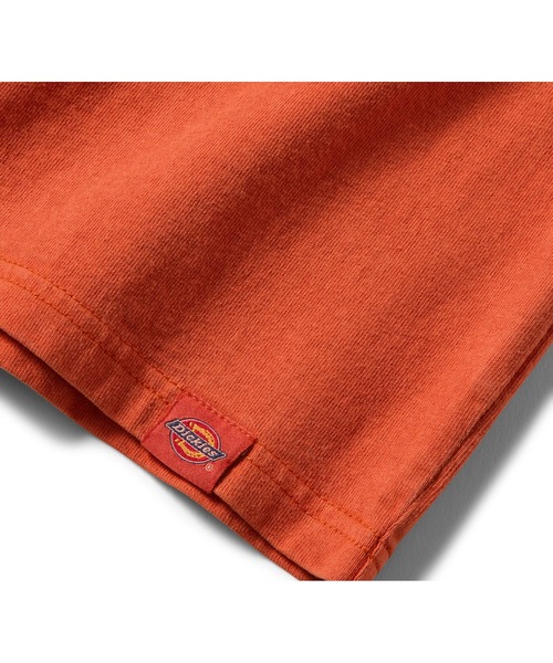 Harley-Davidson(ハーレーダビッドソン)の「Dickies(R) x H-D(R)ホースパワー ヘビーウェイト 顔料染めTシャツ(Tシャツ/カットソー・メンズ・オレンジ系その他・X-SMALL/SMALL/MEDIUM/LARGE/X-LARGE)」の4枚目の写真