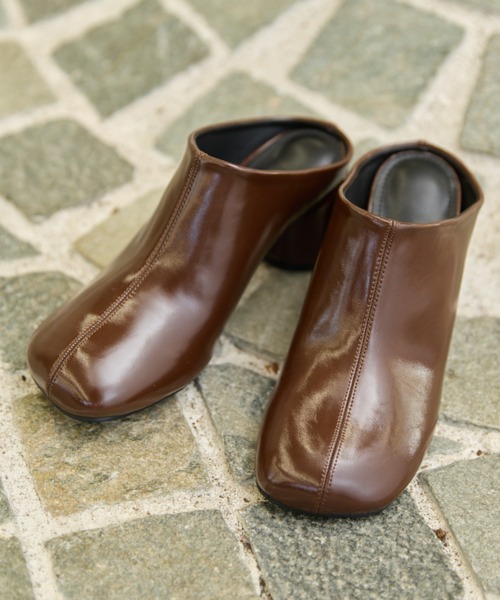 AIC.(エーアイシー)の「ラウンドソールサボ(パンプス・レディース・アイボリー/ブラウン/ブラック・SMALL/LARGE/MEDIUM)」の9枚目の写真