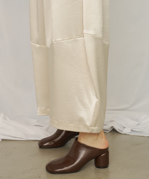 AIC.(エーアイシー)の「ラウンドソールサボ(パンプス・レディース・アイボリー/ブラウン/ブラック・SMALL/LARGE/MEDIUM)」の19枚目の写真