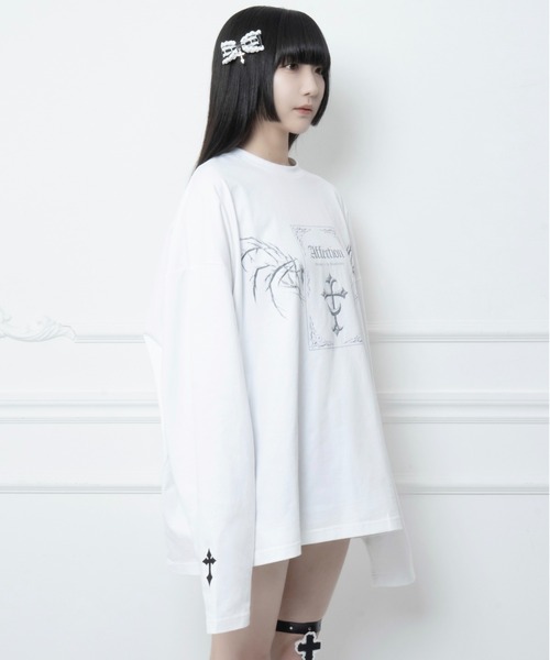 mine by LAFARY(マインバイラファリー)の「ムーンクロスTシャツ(Tシャツ/カットソー・レディース・ブラック/ホワイト・FREE)」の3枚目の写真