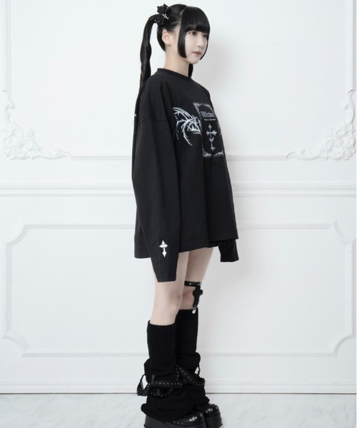 mine by LAFARY(マインバイラファリー)の「ムーンクロスTシャツ(Tシャツ/カットソー・レディース・ブラック/ホワイト・FREE)」の9枚目の写真