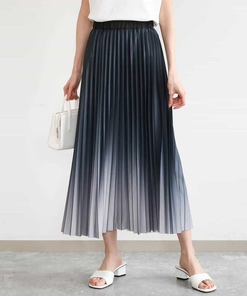 MK MICHEL KLEIN（エムケーミッシェルクラン）の「[洗える]グラデーションデザインニットプリーツスカート（スカート・レディース・ターコイズブルー/ブルー/ブラック・38）」の12枚目の写真