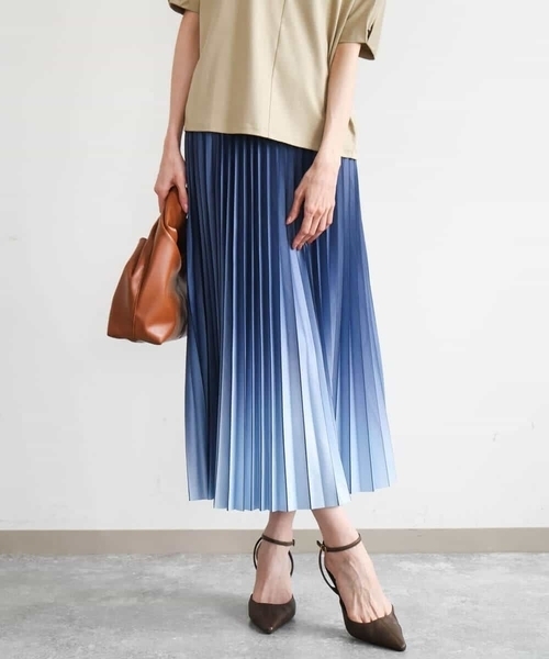 MK MICHEL KLEIN（エムケーミッシェルクラン）の「[洗える]グラデーションデザインニットプリーツスカート（スカート・レディース・ターコイズブルー/ブルー/ブラック・38）」の16枚目の写真