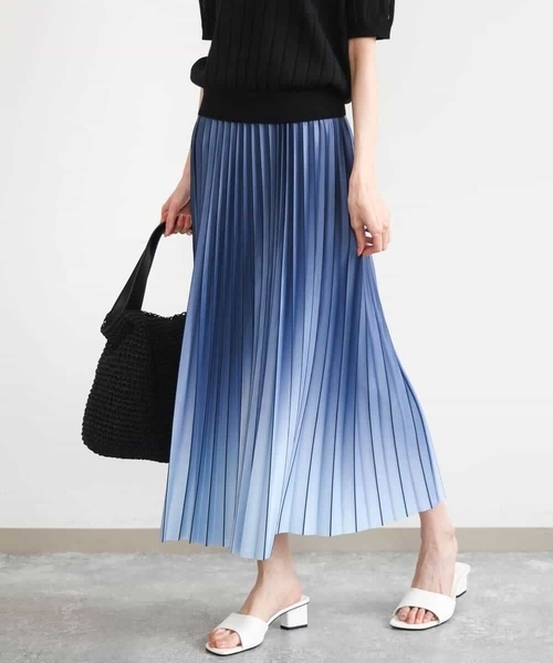 MK MICHEL KLEIN（エムケーミッシェルクラン）の「[洗える]グラデーションデザインニットプリーツスカート（スカート・レディース・ターコイズブルー/ブルー/ブラック・38）」の21枚目の写真