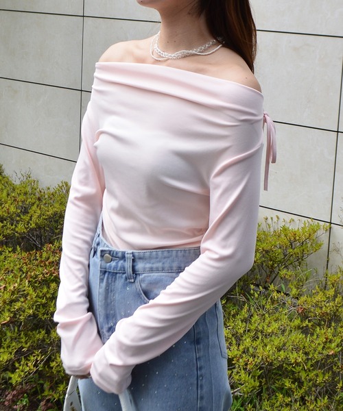 &soiree(アンドソワレ)の「オフショルピンクトップス(Tシャツ/カットソー・レディース・ピンク・FREE)」の7枚目の写真