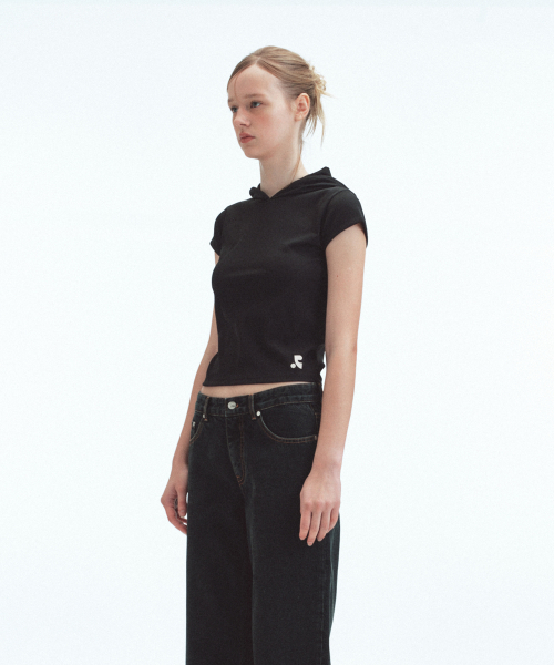 Rest&Recreation(レストアンドレクリエーション)の「CAP SLEEVE HOODIE - BLACK(Tシャツ/カットソー・レディース・その他・ONE)」の4枚目の写真