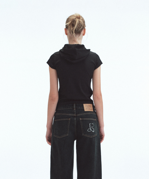 Rest&Recreation(レストアンドレクリエーション)の「CAP SLEEVE HOODIE - BLACK(Tシャツ/カットソー・レディース・その他・ONE)」の5枚目の写真