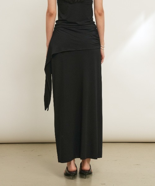 GENERAL IDEA(ジェネラルアイデア)の「【GENERAL IDEA】イージーバンディング マキシスカート / EASY BANDING MAXI SKIRT(スカート・レディース・チャコール/ブラック・L/M/S)」の16枚目の写真
