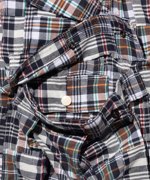 BEAMS PLUS（ビームスプラス）の「Beach 6 Pocket Shorts Patchwork Madras（その他パンツ・メンズ・ネイビー・X-LARGE/LARGE/MEDIUM/SMALL）」の10枚目の写真