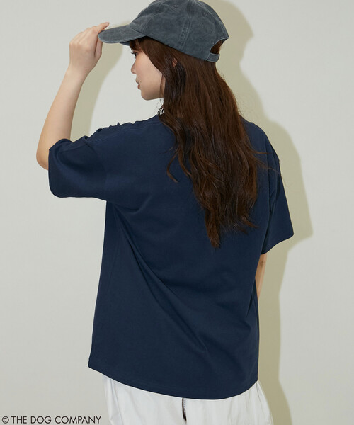 PUBLUX(パブリュクス)の「PUBLUX/パブリュクス THE DOG / THE CAT カレッジ風 Tシャツ 限定展開(Tシャツ/カットソー・レディース・ネイビー/ライトグレー/チャコールグレー/オフホワイト・フリ-)」の7枚目の写真