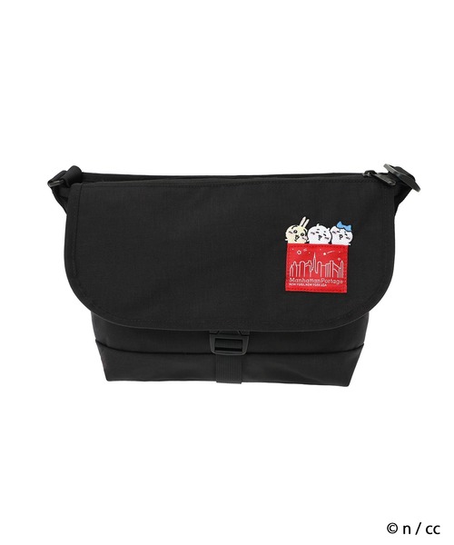 Manhattan Portage（マンハッタンポーテージ）の「NYLON MESSENGER BAG JR (SM) FZP 500D CORDURA CKW26（メッセンジャーバッグ・レディース・ブラック・SMALL）」の2枚目の写真