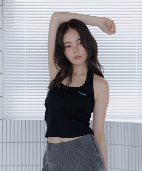haek(ハク)の「logo halter neck tank/ロゴホルターネックタンク(タンクトップ・レディース・ブラック/レッド・FREE)」の14枚目の写真