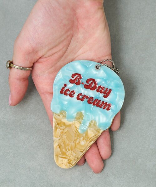 BIRTHDAY BAR(バースデイバー)の「B-DAYアイスクリーム アセチミラー(手鏡/メイクミラー・レディース・ブルー/ピンク・0)」の5枚目の写真