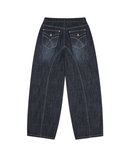 AAKAM(アーカム)の「Oblique Incision Denim Pants (Blue)(デニムパンツ・レディース・その他・1/2)」の16枚目の写真
