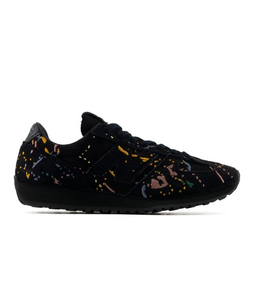 NEW BALANCE(ニューバランス)の「471(スニーカー・レディース・ホワイト/ブラック・26.0cm/22.0cm/28.5cm/25.0cm/24.5cm/24.0cm/23.5cm/23.0cm/22.5cm/28.0cm/27.5cm/27.0cm/26.5cm/25.5cm/30.0cm/29.0cm)」の2枚目の写真