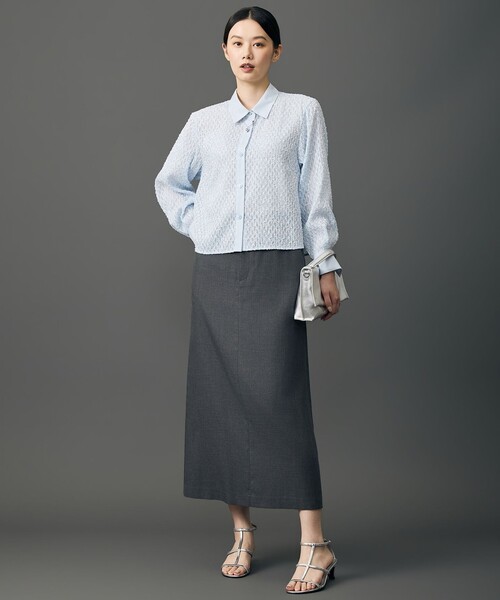 自由区(ジユウク)の「シアーカットジャガードクロップド シャツブラウス(シャツ/ブラウス・レディース・ベージュ系/グレー系/サックスブルー系・32)」の6枚目の写真