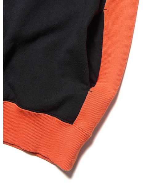 SOPHNET.(ソフネット)の「SIDE POCKET S/S CREWNECK SWEAT(スウェット・メンズ・ブラック/ホワイト/グレー・1/2/3/4)」の6枚目の写真