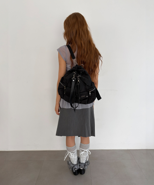 CHICKS(チックス)の「ナイロンマルチポケットバックパックブラック(バックパック/リュック・レディース・ブラック・ONE SIZE)」の10枚目の写真