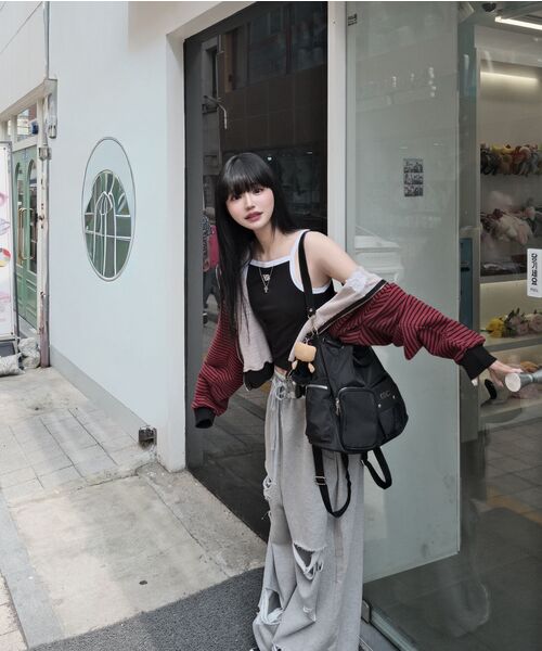 CHICKS(チックス)の「ナイロンマルチポケットバックパックブラック(バックパック/リュック・レディース・ブラック・ONE SIZE)」の4枚目の写真