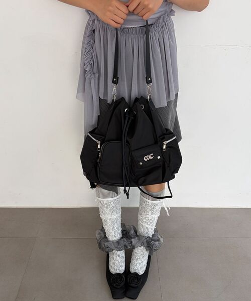 CHICKS(チックス)の「ナイロンマルチポケットバックパックブラック(バックパック/リュック・レディース・ブラック・ONE SIZE)」の5枚目の写真