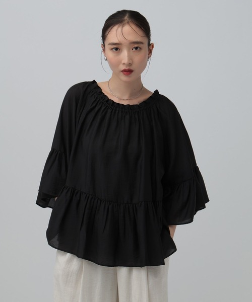 LEPSIM(レプシィム)の「2WAYシアーオフショルプルオーバー 826073(シャツ/ブラウス・レディース・ブラック/アイボリー/ブラウン系その他・FREE)」の6枚目の写真