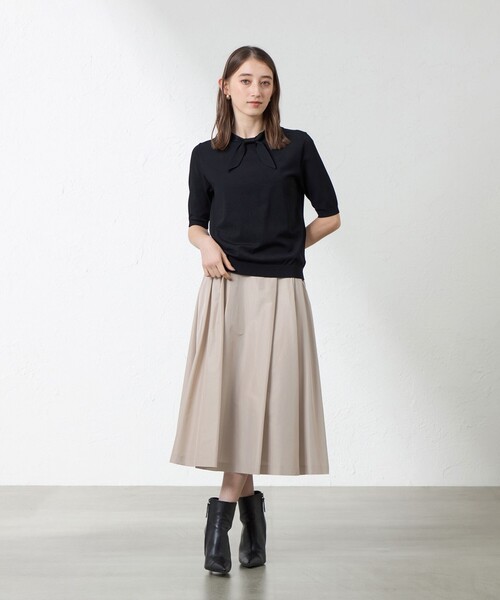 amaca(アマカ)の「【接触冷感・UV対策】ライトレーヨンストレッチ プルオーバー(Tシャツ/カットソー・レディース・ダークネイビー/ワイン/ベージュ系その他・38)」の4枚目の写真