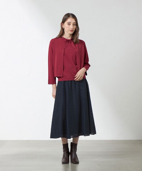 amaca(アマカ)の「【接触冷感・UV対策】ライトレーヨンストレッチ プルオーバー(Tシャツ/カットソー・レディース・ダークネイビー/ワイン/ベージュ系その他・38)」の6枚目の写真