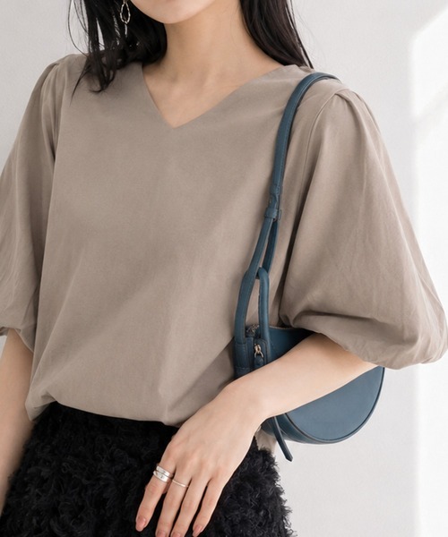 itto...(イット)の「コットン100%パフスリーブバルーン袖カットソー(Tシャツ/カットソー・レディース・ブラック/オフホワイト/ミント/グレイッシュベージュ/チャコールグレー・LL~3L/M~L/4L~5L)」の11枚目の写真
