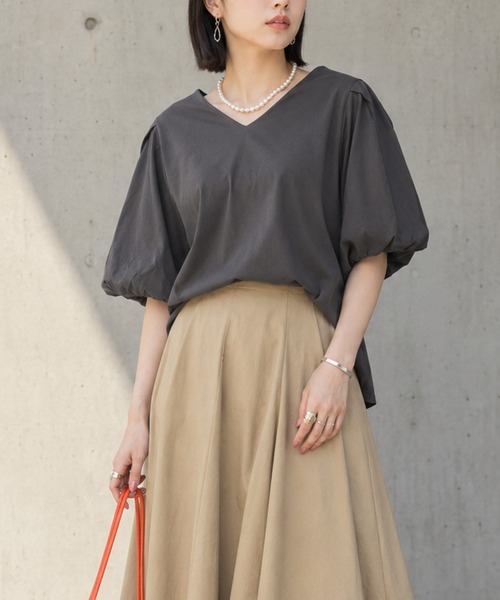 itto...(イット)の「コットン100%パフスリーブバルーン袖カットソー(Tシャツ/カットソー・レディース・ブラック/オフホワイト/ミント/グレイッシュベージュ/チャコールグレー・LL~3L/M~L/4L~5L)」の21枚目の写真