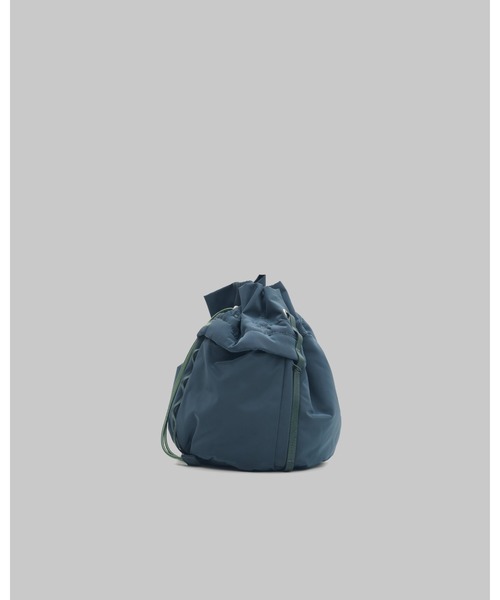 Topologie(トポロジー)の「Cargo Bucket Medium(ショルダーバッグ・レディース・グリーン系/ブラック/ブラウン・ONE SIZE)」の11枚目の写真