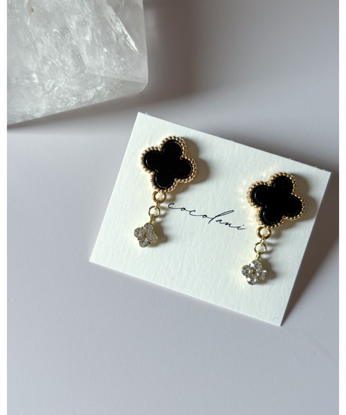 tone（トーン）の「【cocolani】［金属アレルギー対応］クローバービジューピアス(MA)（ピアス（両耳用）・レディース・ブラック/ブラック系その他/ホワイト・FREE）」の11枚目の写真