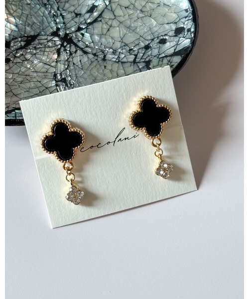 tone（トーン）の「【cocolani】［金属アレルギー対応］クローバービジューピアス(MA)（ピアス（両耳用）・レディース・ブラック/ブラック系その他/ホワイト・FREE）」の15枚目の写真