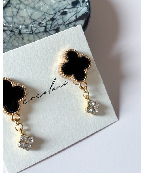 tone（トーン）の「【cocolani】［金属アレルギー対応］クローバービジューピアス(MA)（ピアス（両耳用）・レディース・ブラック/ブラック系その他/ホワイト・FREE）」の17枚目の写真
